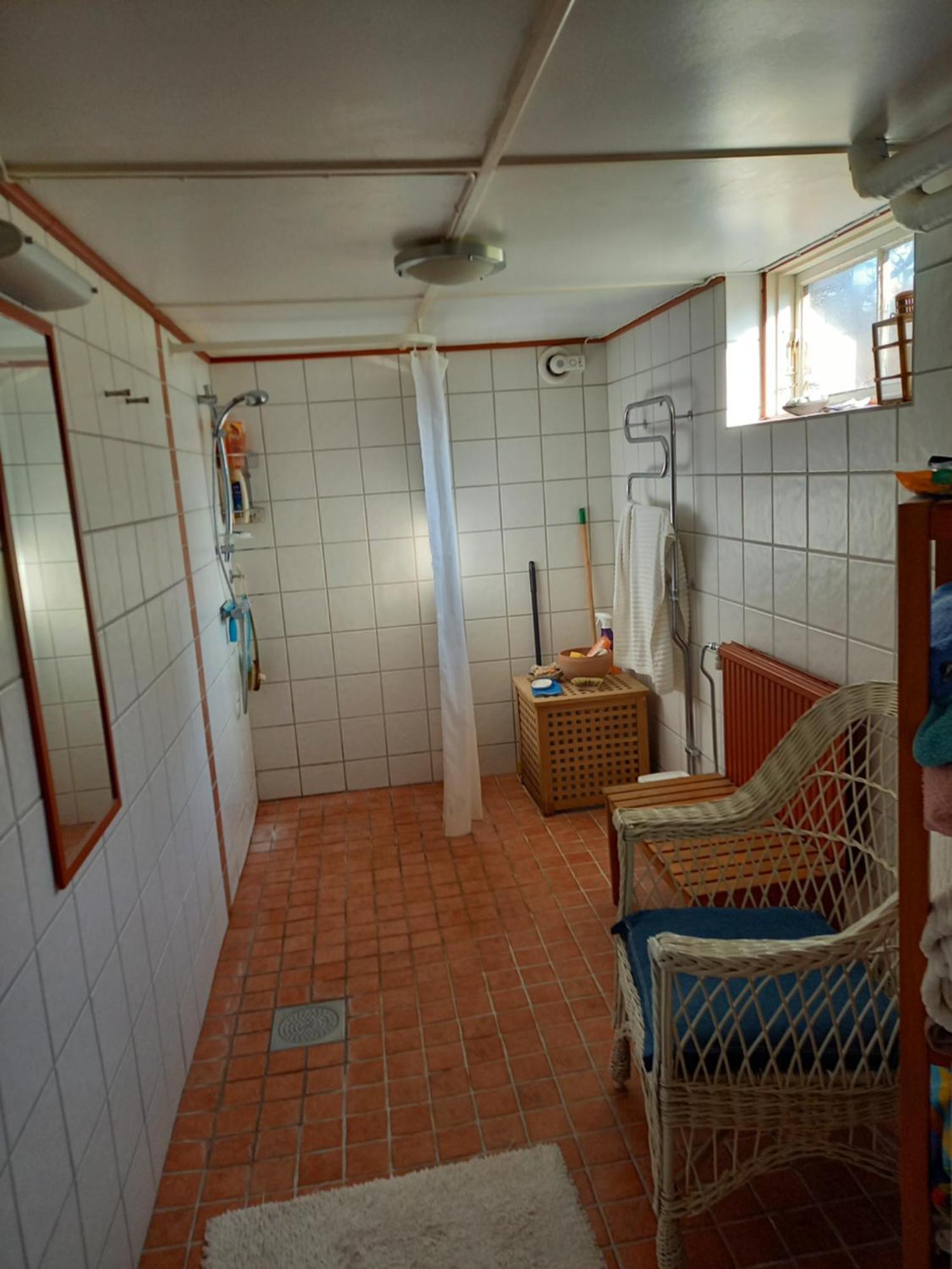 Ljust Boende, Egen Ingang Och Traedgard I Centrum Varberg Dış mekan fotoğraf